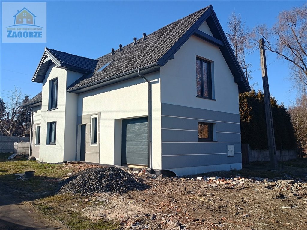 Nowoczesny dom 133 m2 z garażem i dużą działką Sosnowiec, Porąbka  133m2 Foto 1