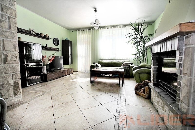 Przestronny dom z oranżerią, sauną i solarami Białystok, Jaroszówka  248m2 Foto 1