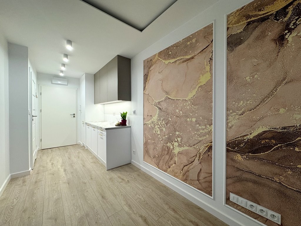 Wynajem biura 16,63 m2 z klimatyzacją i parkingiem Rzeszów, Leszka Czarnego  17m2 Foto 1