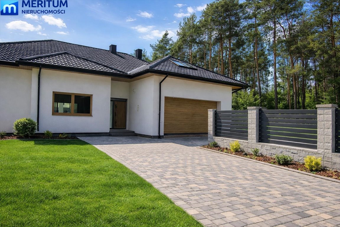 Przestronny dom z sauną, 1500 m2 działki, blisko Warszawy Mszczonów  351m2 Foto 1