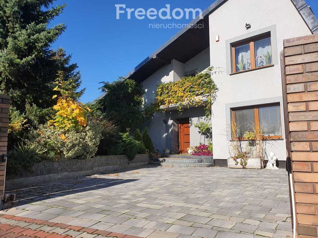 Dom na sprzedaż Koło, Harcerska  160m2 Foto 1