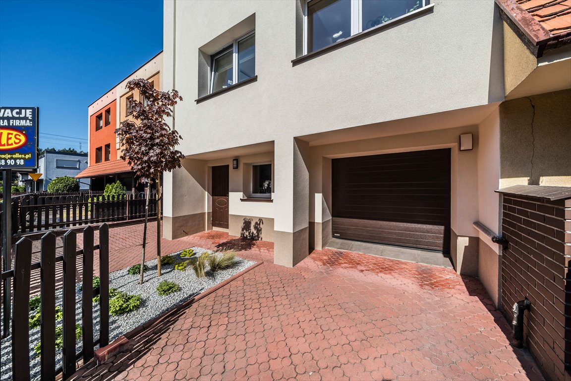 Przestronny dom 200 m2 z garażem i ogrodem w Poznaniu Poznań, Grunwald, ulica Soroki  200m2 Foto 1