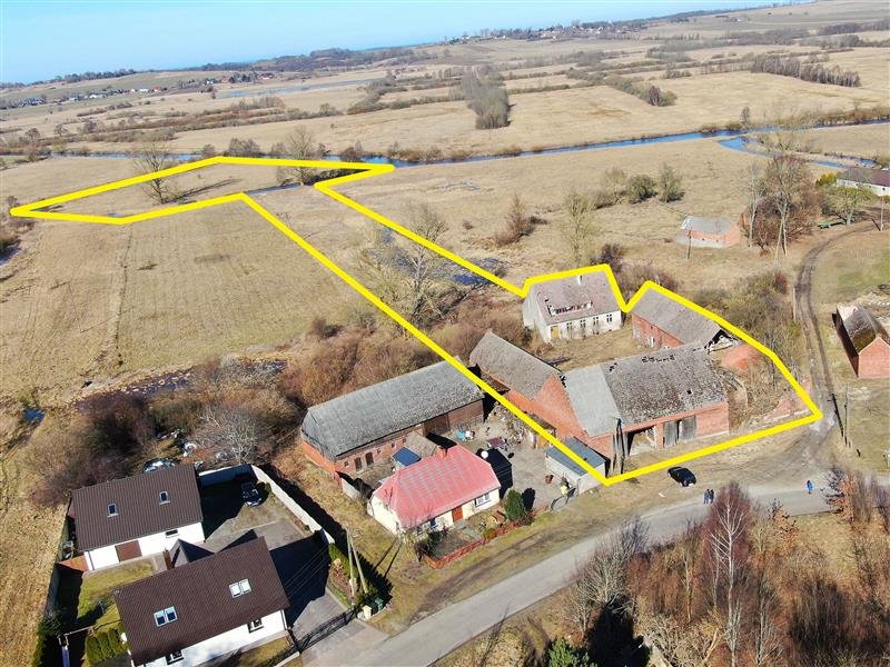 Gospodarstwo rolne z domem i stodołami, dostęp do rzeki - polecam! Zielnowo, Zielnowo  21 560m2 Foto 1