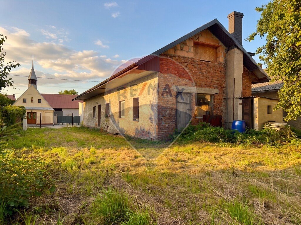 Dom do remontu z projektem i nową więźbą - polecam Lekartów, Raciborska  108m2 Foto 1