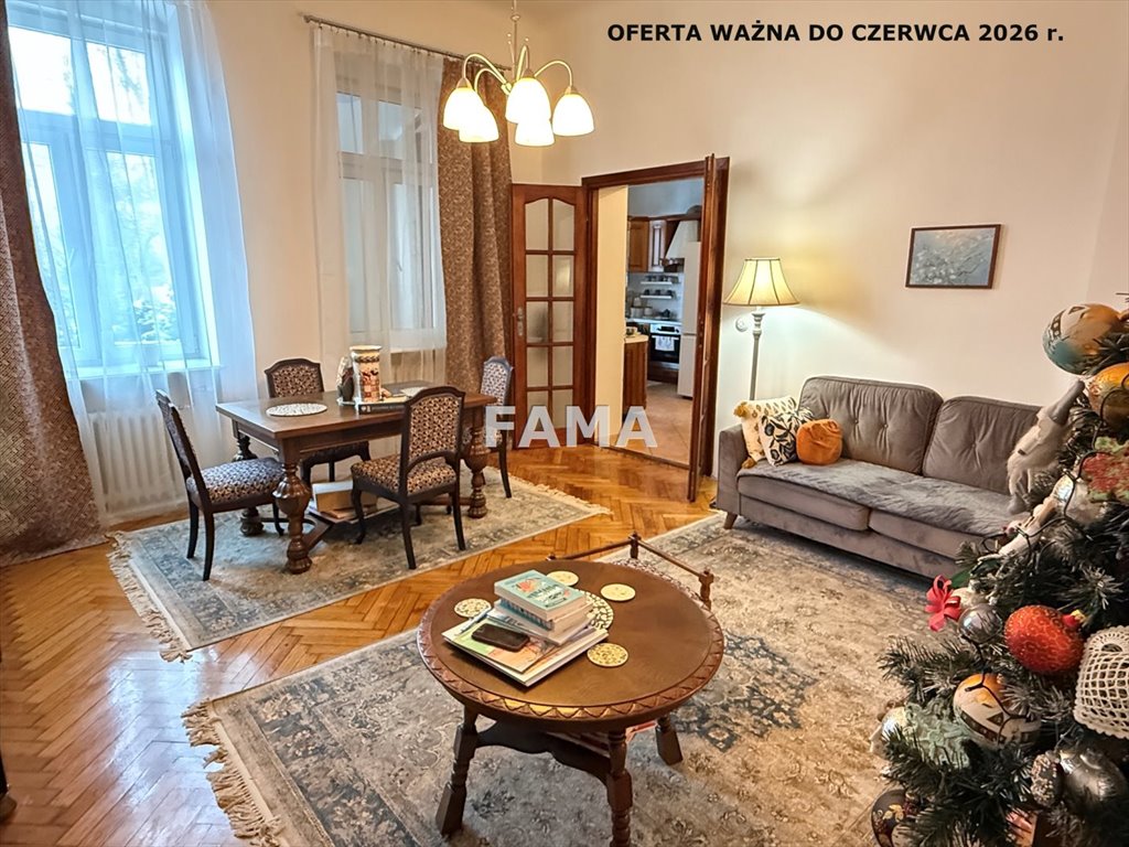 Stylowe 3-pokojowe mieszkanie w kamienicy z początku XX wieku Chełmica Duża  74m2 Foto 1