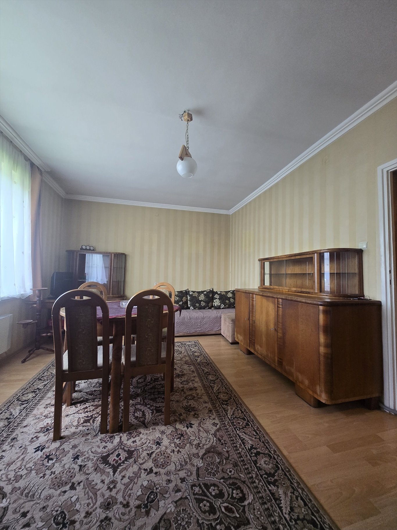 Mieszkanie dwupokojowe na sprzedaż Gorlice, Kromera 4  51m2 Foto 1