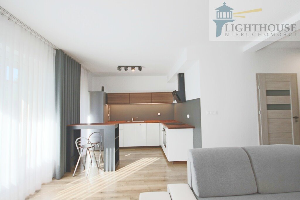 Stylowe 50 m² bezczynszowe mieszkanie z ogrodem i parkingiem Pruszcz Gdański, Jarosława Dąbrowskiego  50m2 Foto 1