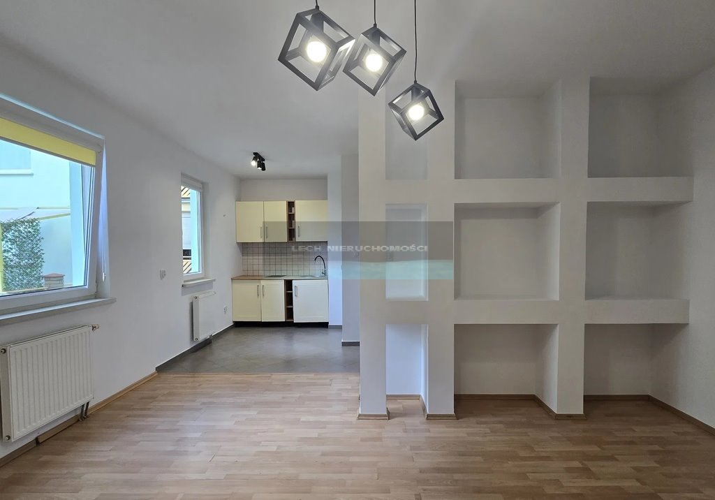 Mieszkanie 32,9 m² w Warszawie - blisko sklepów i komunikacji Warszawa, Białołęka, Aluzyjna  33m2 Foto 1