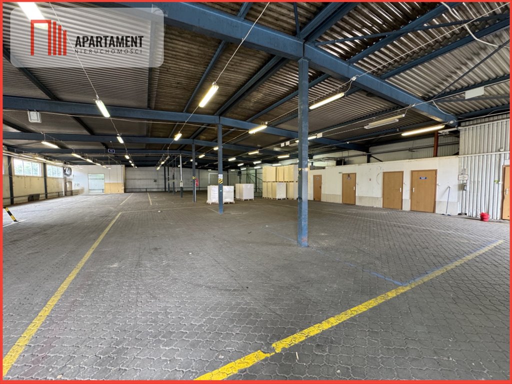 Hala 1000 m² z biurem, parkingiem, blisko centrum Bydgoszcz  1 000m2 Foto 1
