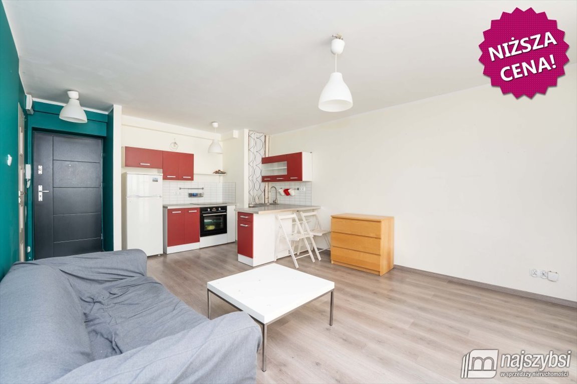 Duża kawalerka 32,25 m² z sypialnią, centrum Nowogardu polecam Nowogard, Centrum  32m2 Foto 1