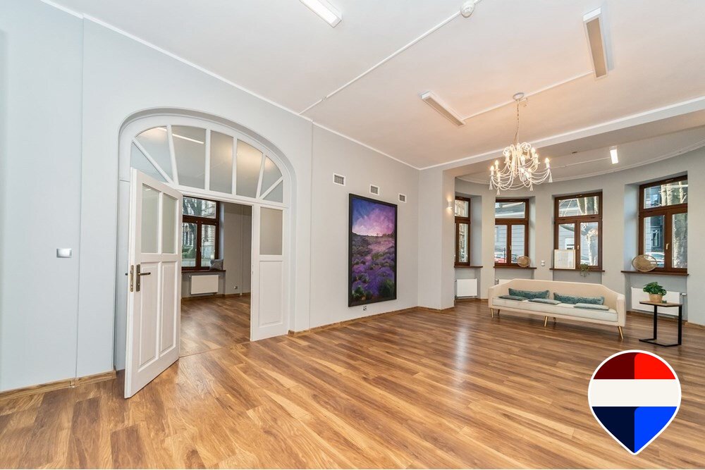Lokal użytkowy 200 m² w prestiżowej kamienicy w centrum Bielska-Bała Bielsko-Biała, 3 Maja 17  201m2 Foto 1