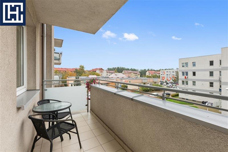 Wynajem 2-pok. z miejscem w garażu, balkon, blisko infrastruktury Gdynia, Dąbrowa, Sojowa  50m2 Foto 1