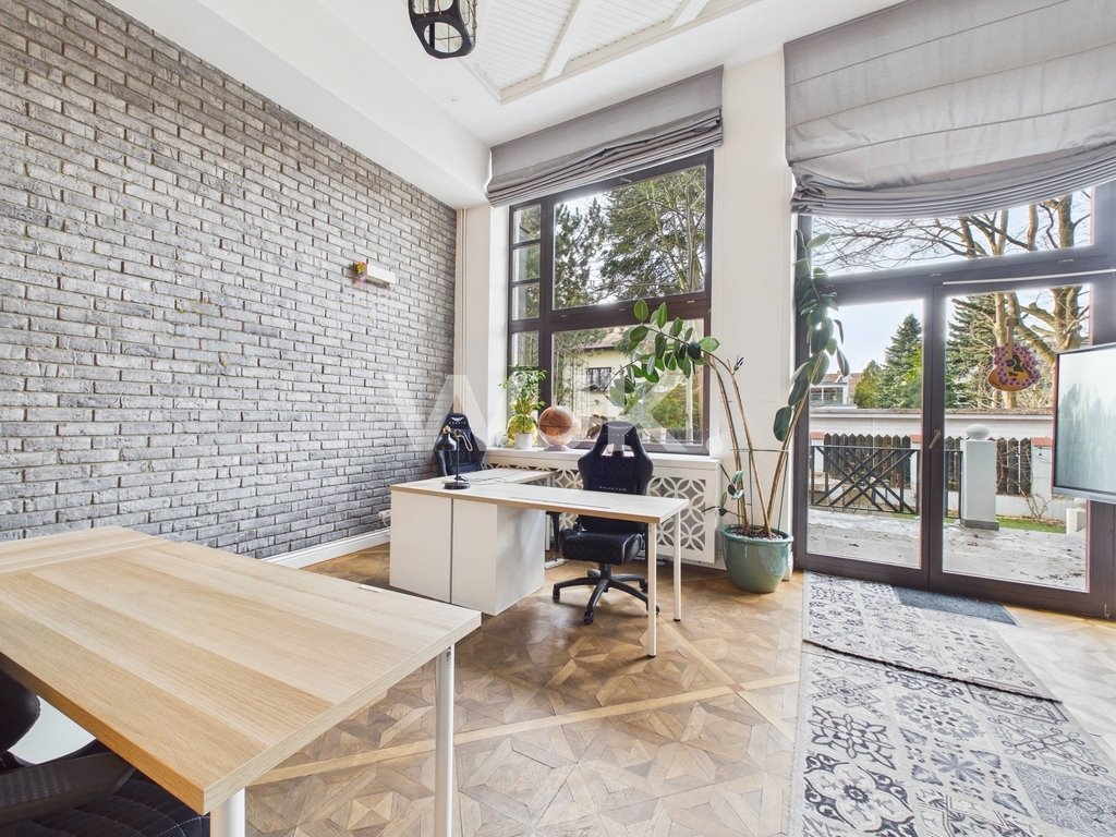 Przestronny dom biurowy 591 m² z sauną i garażem Warszawa, Wilanów  591m2 Foto 1
