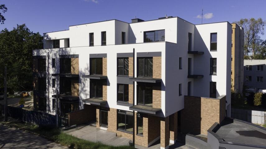 Lokal użytkowy 68 m² z ogródkiem i loggią, Wawer Warszawa, Wawer, Międzylesie, Świebodzińska  68m2 Foto 1