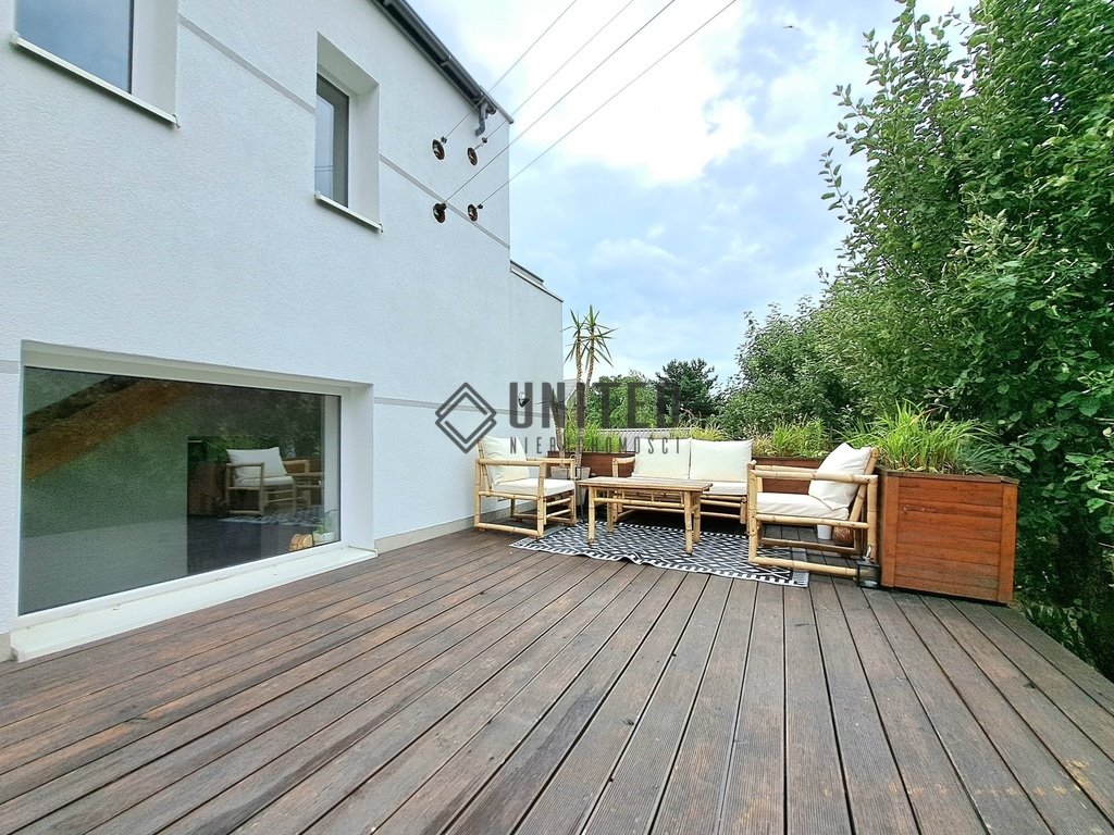 Ekskluzywny dom z prywatnym spa i basenem w Mirkowie Mirków  189m2 Foto 1