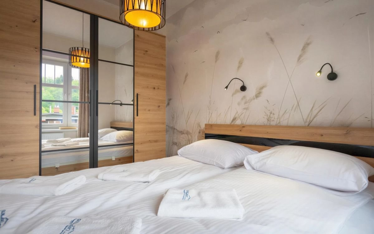 Mieszkanie dwupokojowe na sprzedaż Szklarska Poręba  48m2 Foto 1