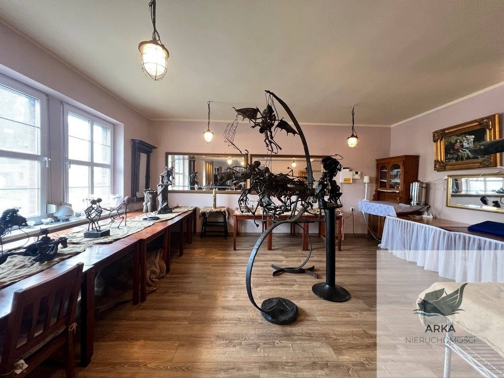 Wyjątkowy obiekt komercyjny w centrum Polic – hotel i restauracja Police  258m2 Foto 1