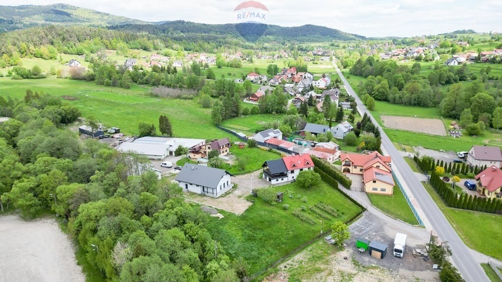 Dom i zakład produkcyjny 2w1 w Kukowie Kuków  4 407m2 Foto 1
