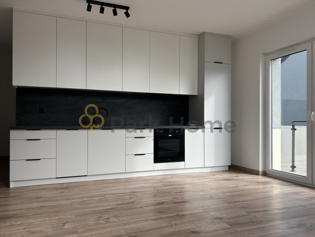 Mieszkanie dwupokojowe na sprzedaż Leszno  42m2 Foto 1