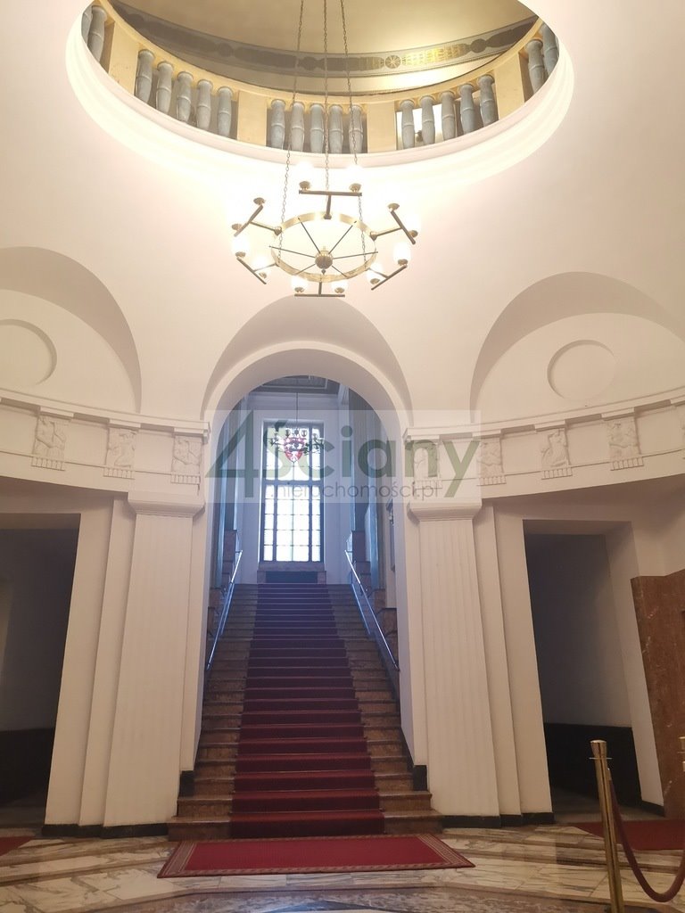 Biuro 38 m² w centrum Warszawy, windą, 2 pokoje Warszawa, Śródmieście  38m2 Foto 1