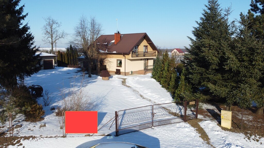 Przestronny dom 180 m2 z ogrodem i pełnym wyposażeniem Policzna, Jana Kochanowskiego  180m2 Foto 1