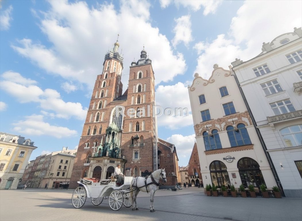 Kraków, Stare Miasto, 56 m², widok na kościół Mariacki Kraków, Stare Miasto, Rynek, Sienna  56m2 Foto 1