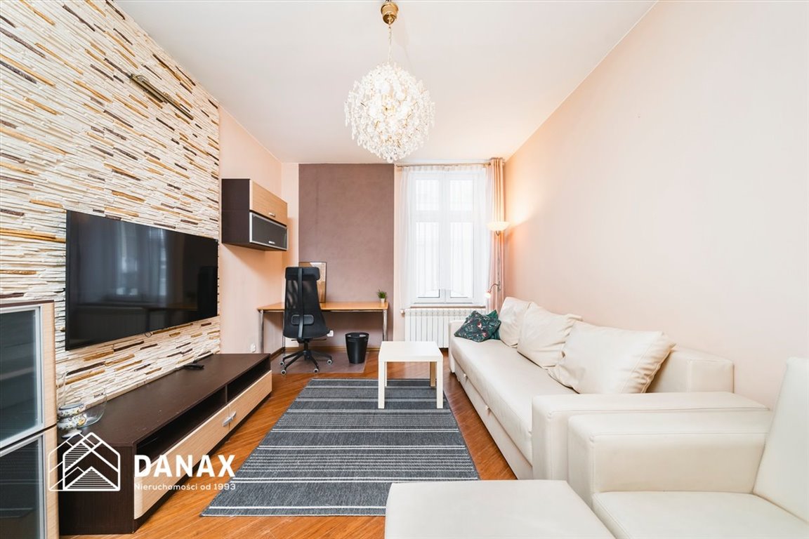 Przestronne 2-pokojowe mieszkanie z balkonem, odświeżone, gotowe do zamieszkania Kraków, Podgórze, Stare Podgórze, Kalwaryjska  48m2 Foto 1