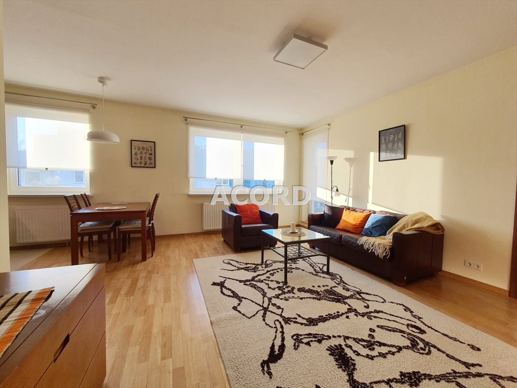Polecam słoneczne 2-pokojowe mieszkanie 54,6 m² z dużą loggią Warszawa, Ursynów, Imielin, Nugat  55m2 Foto 1
