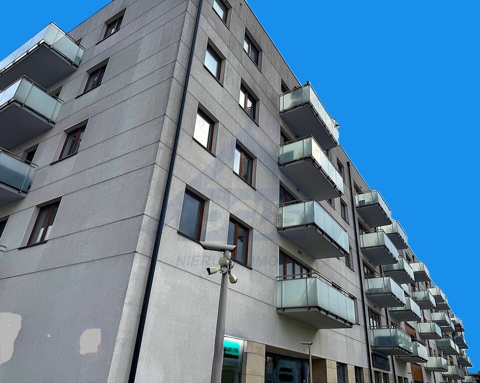 Przestronny lokal 70 m² w nowoczesnym budynku, witryny, blisko PKP Kobyłka  70m2 Foto 1