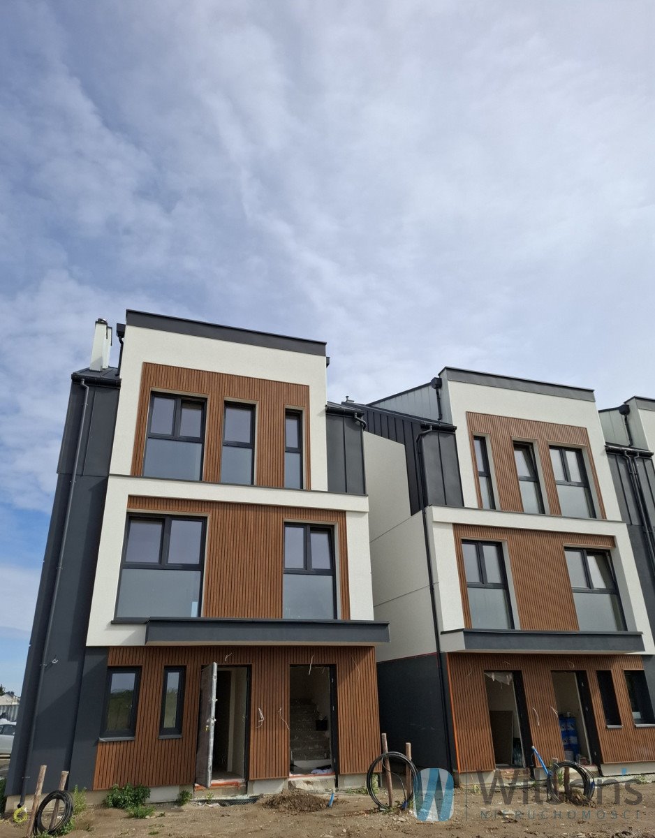 Na sprzedaż nowoczesny dwupoziomowy apartament 102 m² z balkonem i parkingiem Łoziska  102m2 Foto 1