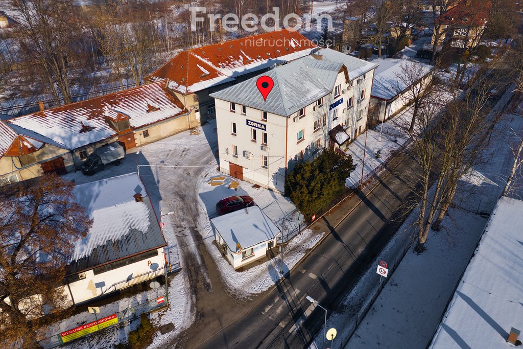 Budynek biurowy 908 m² przy dworcu w Jeleniej Górze Jelenia Góra, Dworcowa  909m2 Foto 1