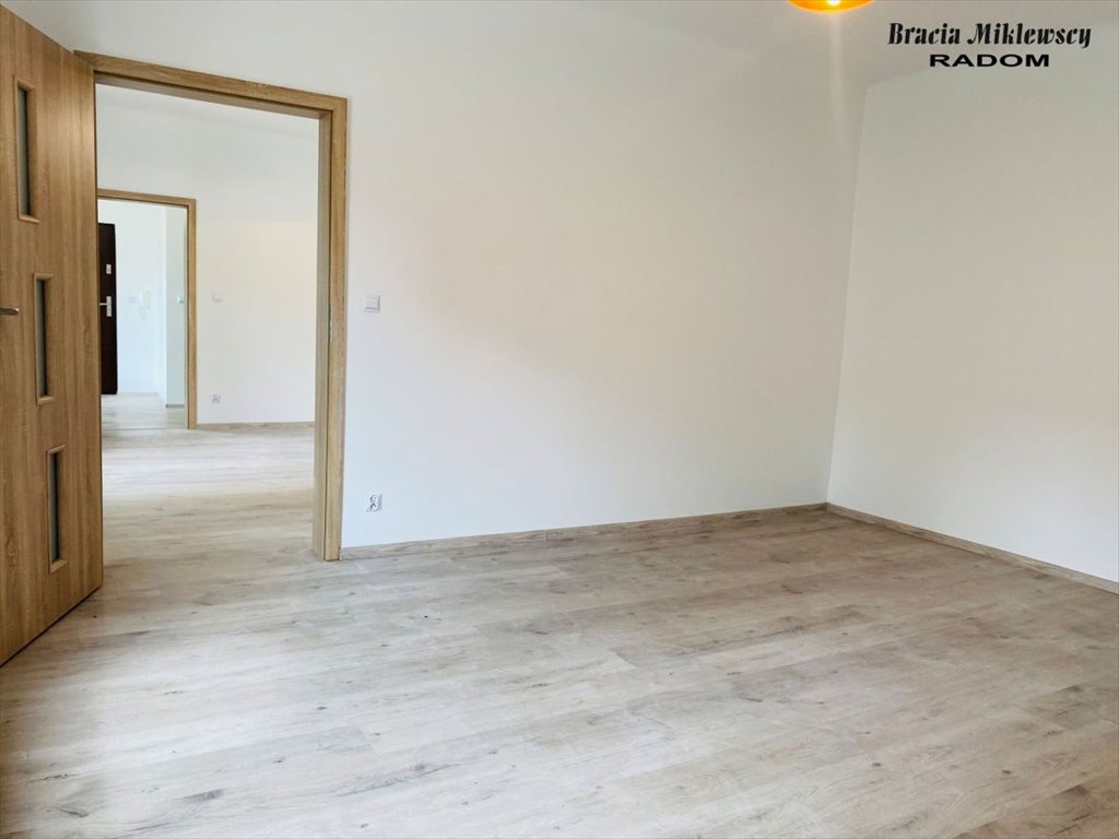 Mieszkanie dwupokojowe na sprzedaż Radom, Niedziałkowskiego  57m2 Foto 1