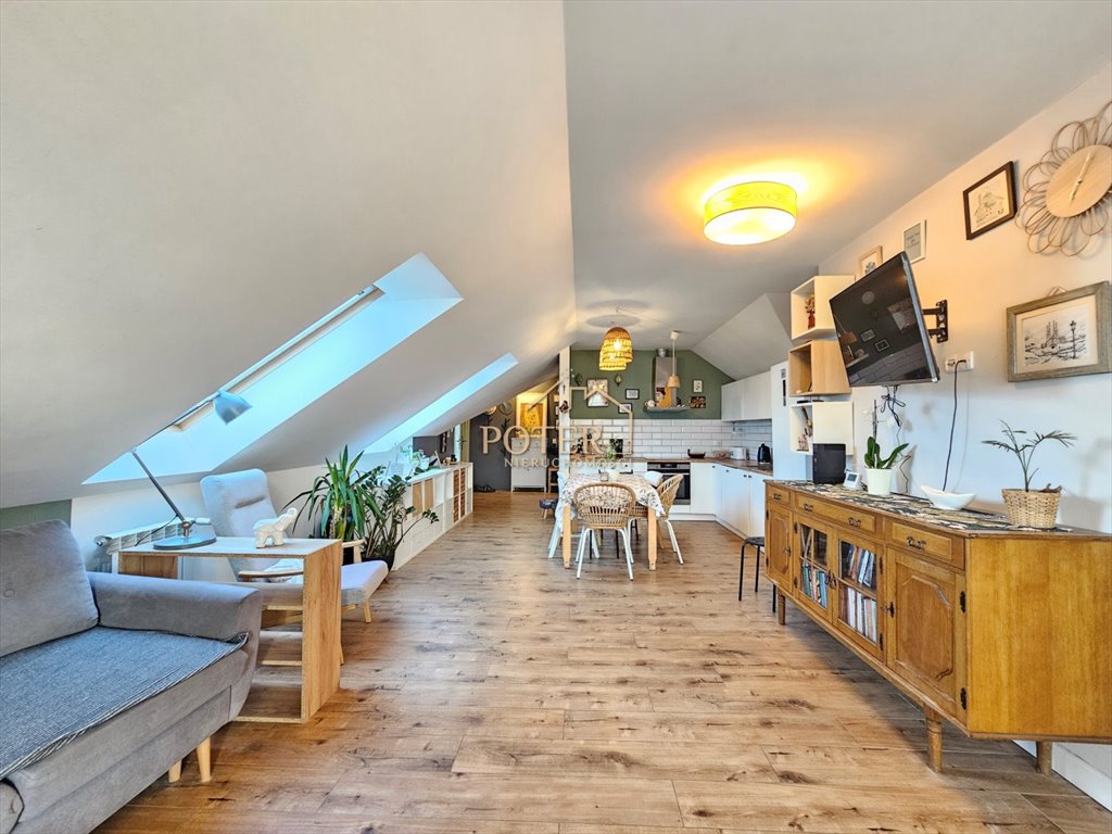 Przestronne 4-pokojowe mieszkanie 90 m2 z windą i pełnym wyposażeniem Trzebnica, Zielonego Dębu  90m2 Foto 1