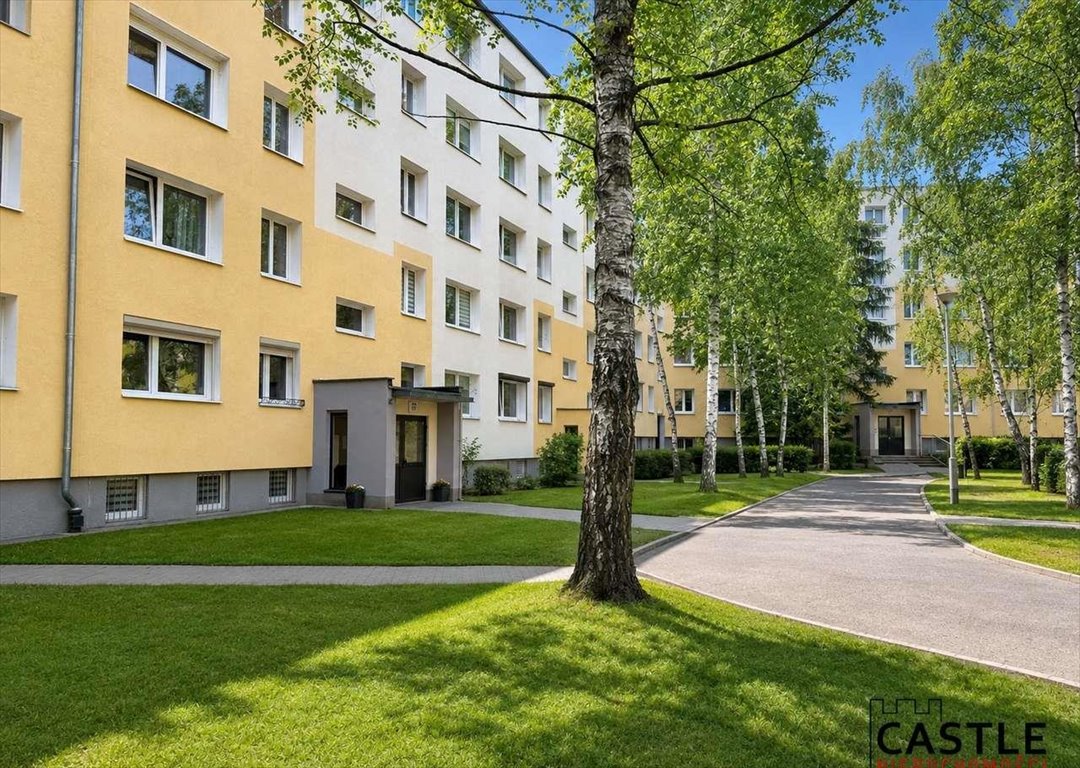 Na sprzedaż przestronne 59 m² mieszkanie na os. Łokietka w Poznaniu Poznań, Stare Miasto, os. Władysława Łokietka  59m2 Foto 1