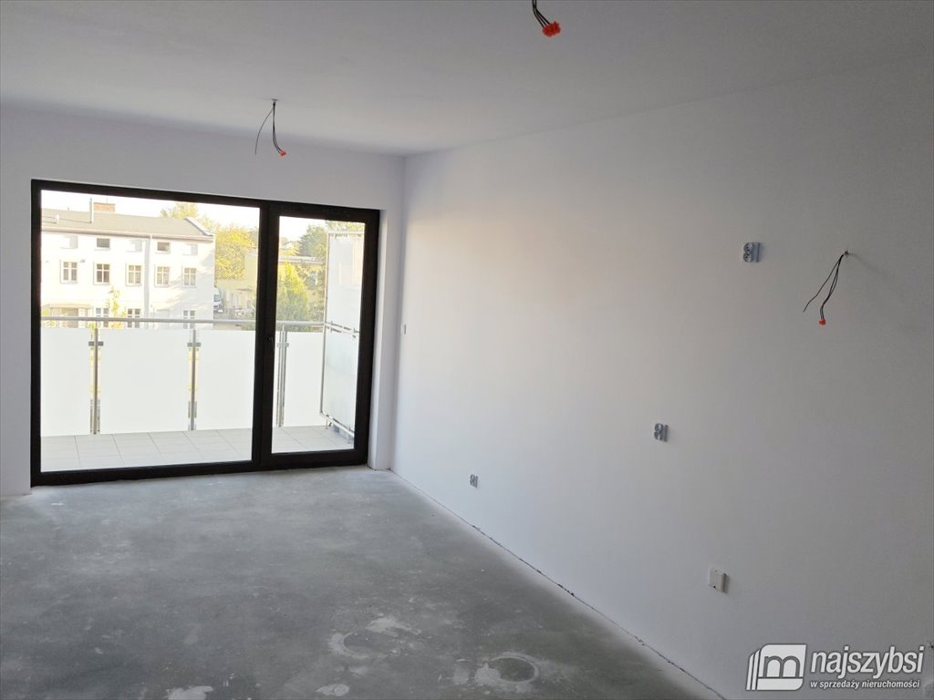Mieszkanie dwupokojowe na sprzedaż Kołobrzeg  36m2 Foto 1