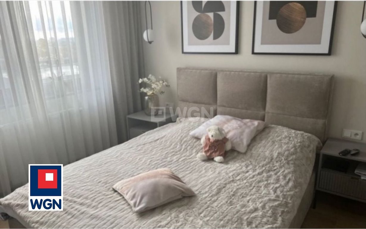 Mieszkanie trzypokojowe na sprzedaż Częstochowa, Okulickiego  57m2 Foto 1