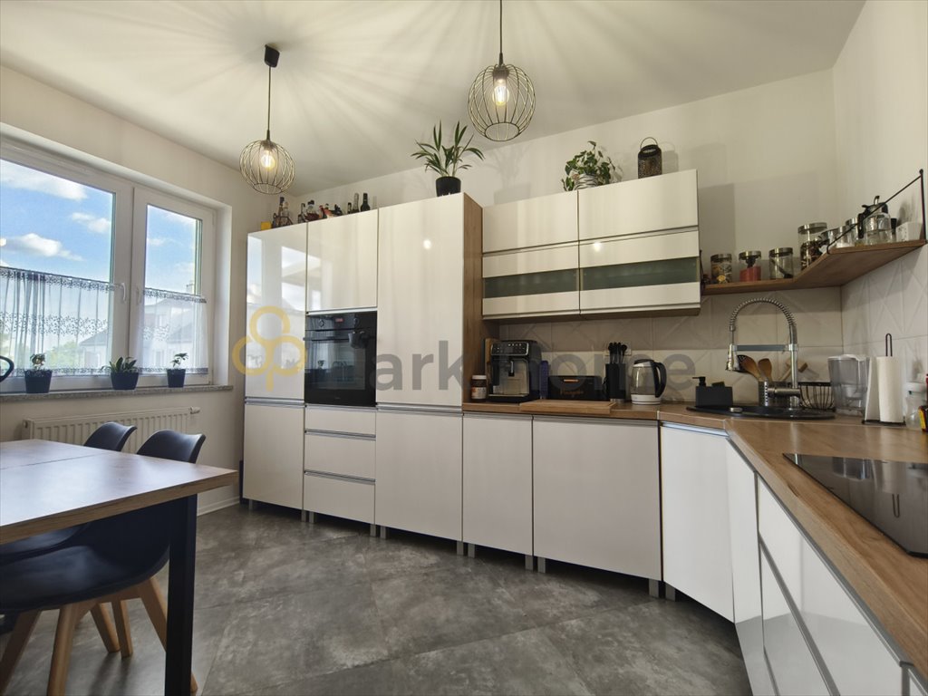 Mieszkanie czteropokojowe  na sprzedaż Międzyrzecz, Długa  77m2 Foto 1