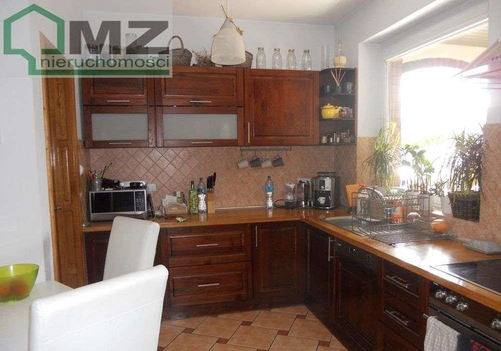 Przestronny dom 180 m2 z garażem i ogrodem w Środzie Śląskiej Środa Śląska  180m2 Foto 1