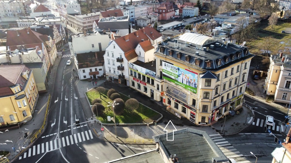 Lokal użytkowy na sprzedaż Jelenia Góra, Pl. Niepodległości 1  209m2 Foto 8