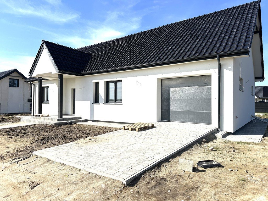 Sprzedam nowoczesny dom 132 m² z garażem w Stargardzie Stargard  132m2 Foto 1