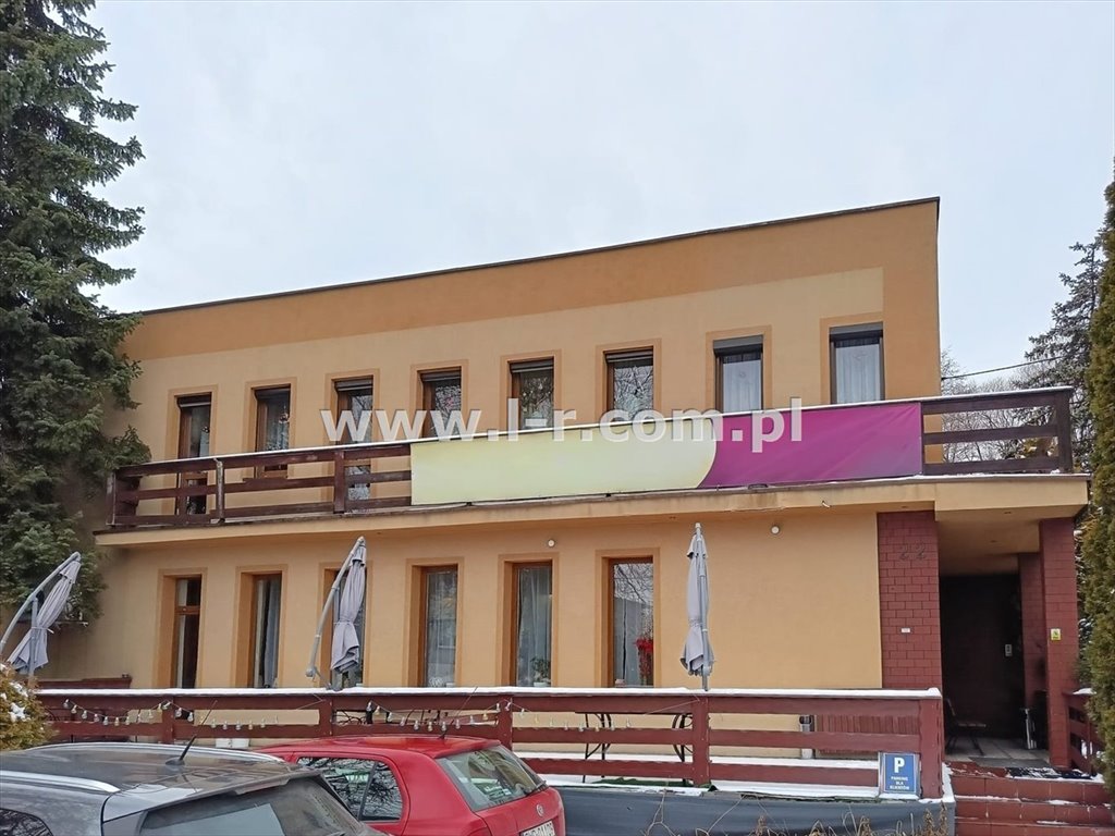 Lokal gastronomiczny 200 m2 z pełnym wyposażeniem i dużym parkingiem Wodzisław Śląski  200m2 Foto 1