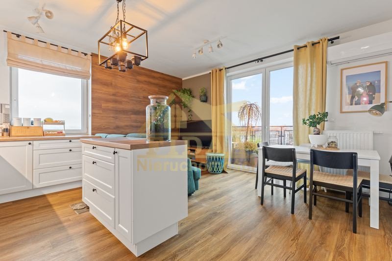 Mieszkanie czteropokojowe  na sprzedaż Warszawa, Białołęka Dąbrówka Szlachecka, Szlachecka  73m2 Foto 1