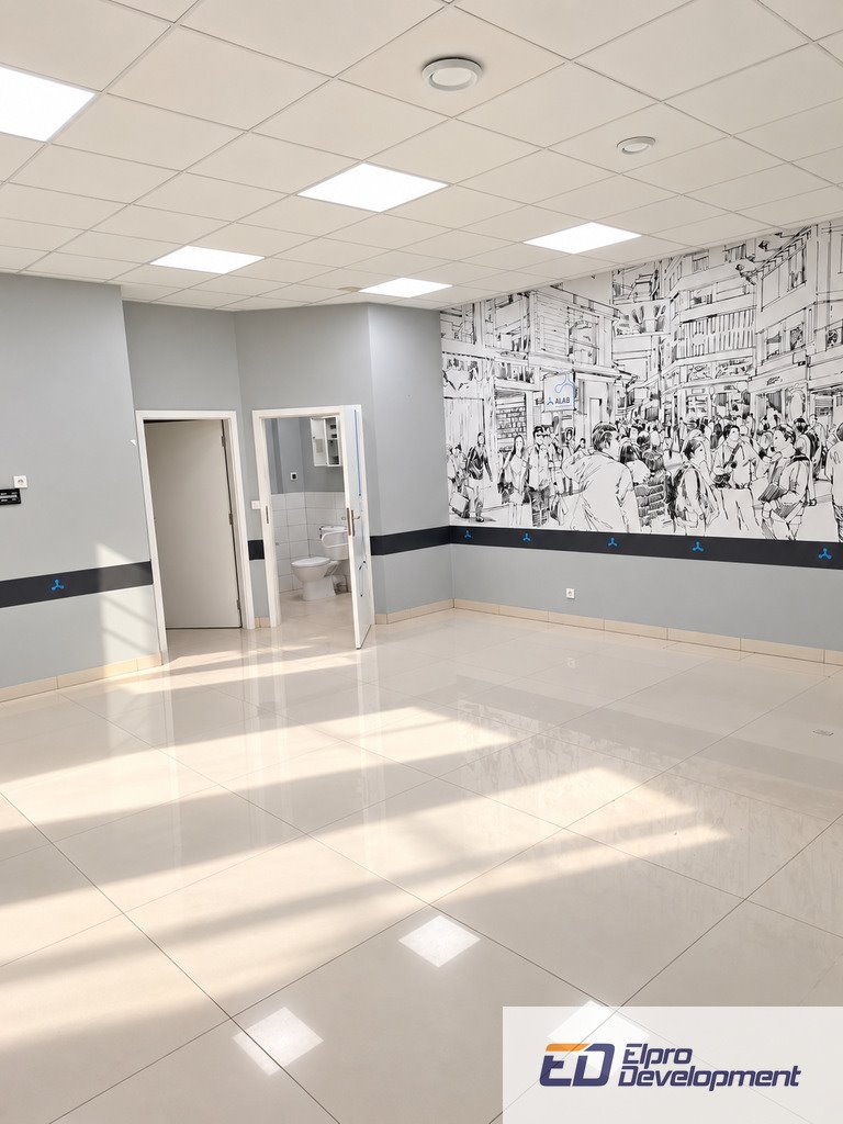 Lokal użytkowy 92 m² w Świdnicy - duży parking i reklama Świdnica, Walerego Wróblewskiego  92m2 Foto 1