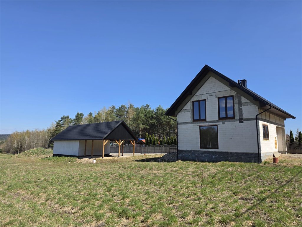 Dom w stanie surowym z dużą działką i garażem Makoszyn  140m2 Foto 1