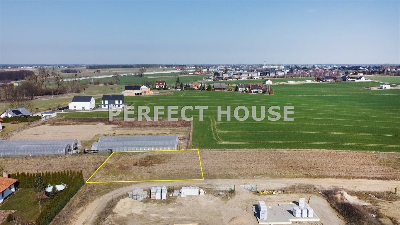 Do sprzedania działka budowlana 750 m² z mediami w Rogierówku Rogierówko  750m2 Foto 1