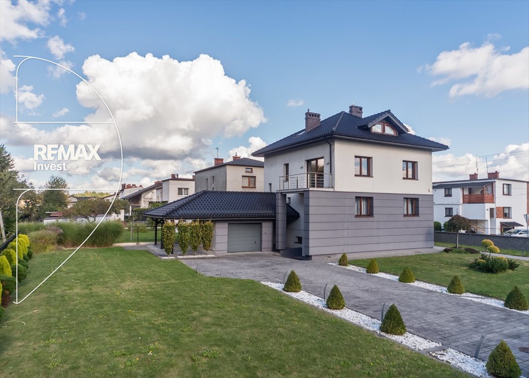 Polecam przestronny dom 210 m² z dwoma niezależnymi mieszkaniami Ligota, Nowy Świat 54  210m2 Foto 1