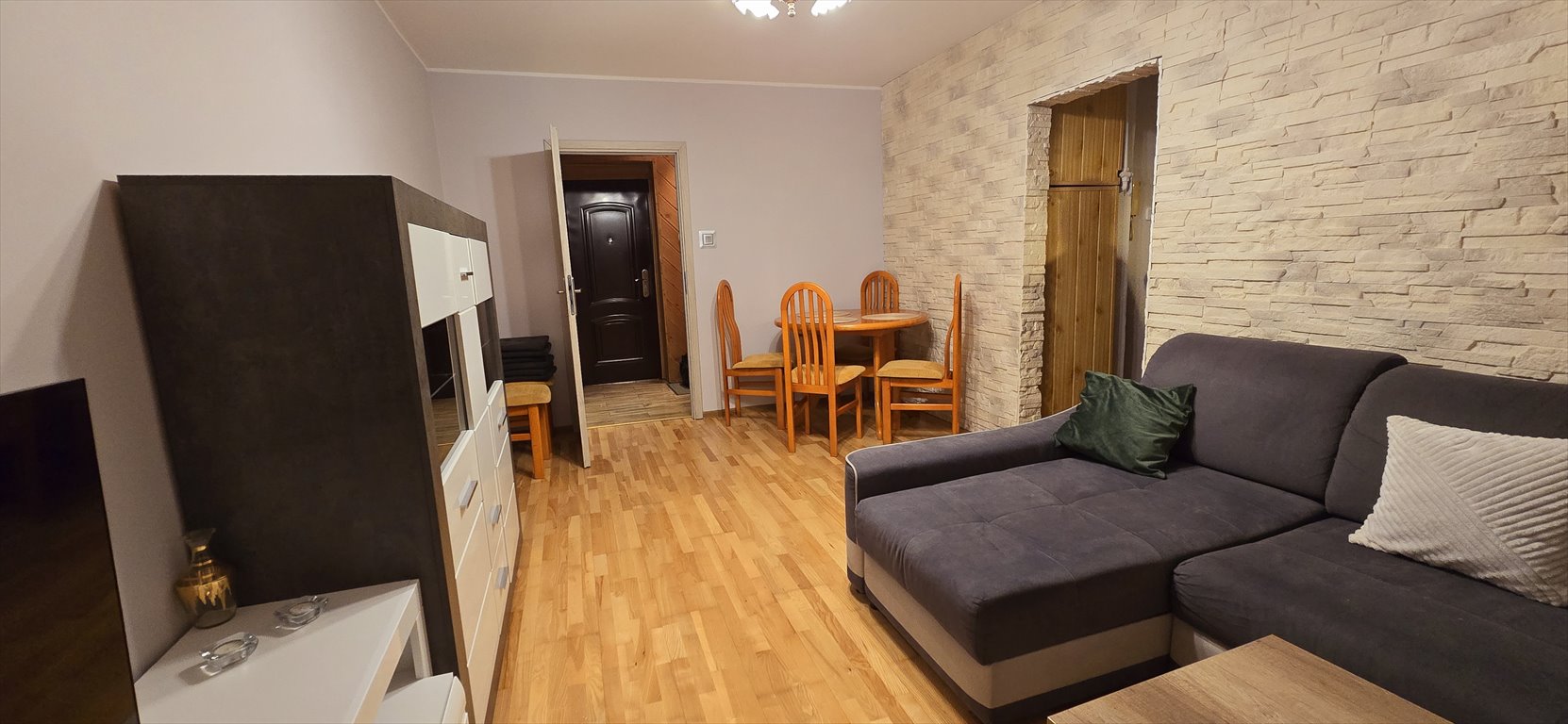 Mieszkanie trzypokojowe na wynajem Zabrze, Mikulczyce, Gogolińska  54m2 Foto 1