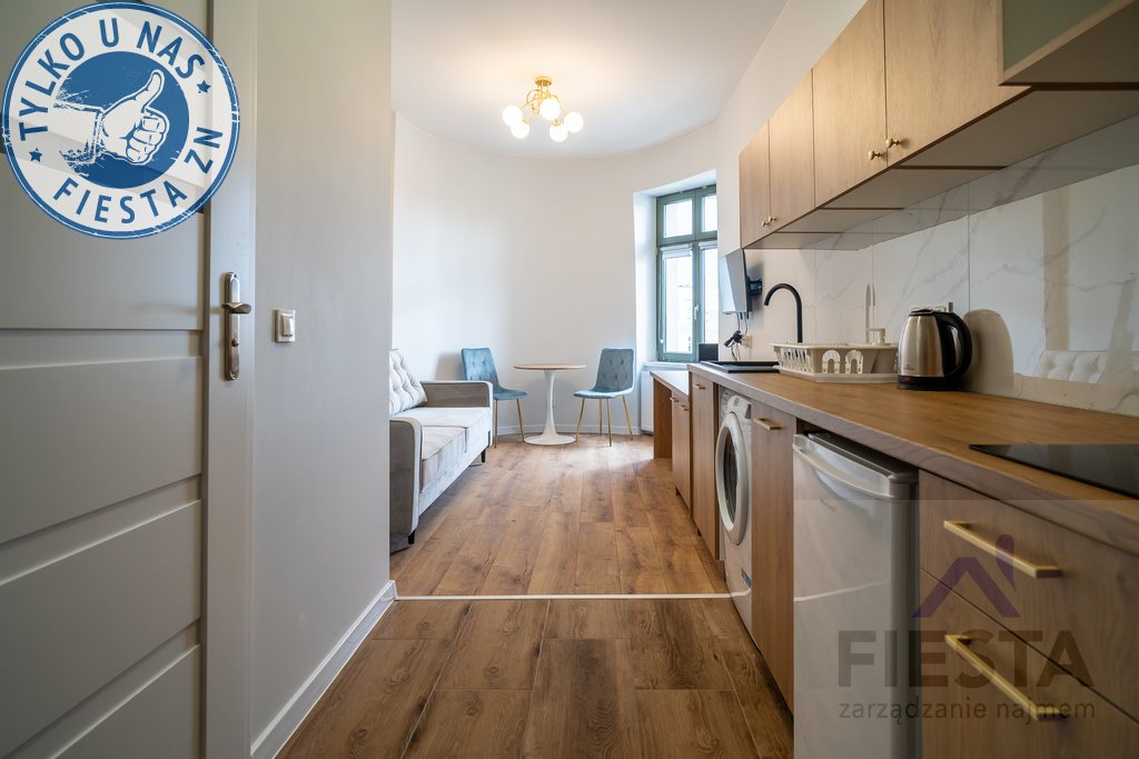 Kawalerka 19,2 m² z pełnym wyposażeniem, blisko Politechniki Łódź, Śródmieście, Radwańska  19m2 Foto 1