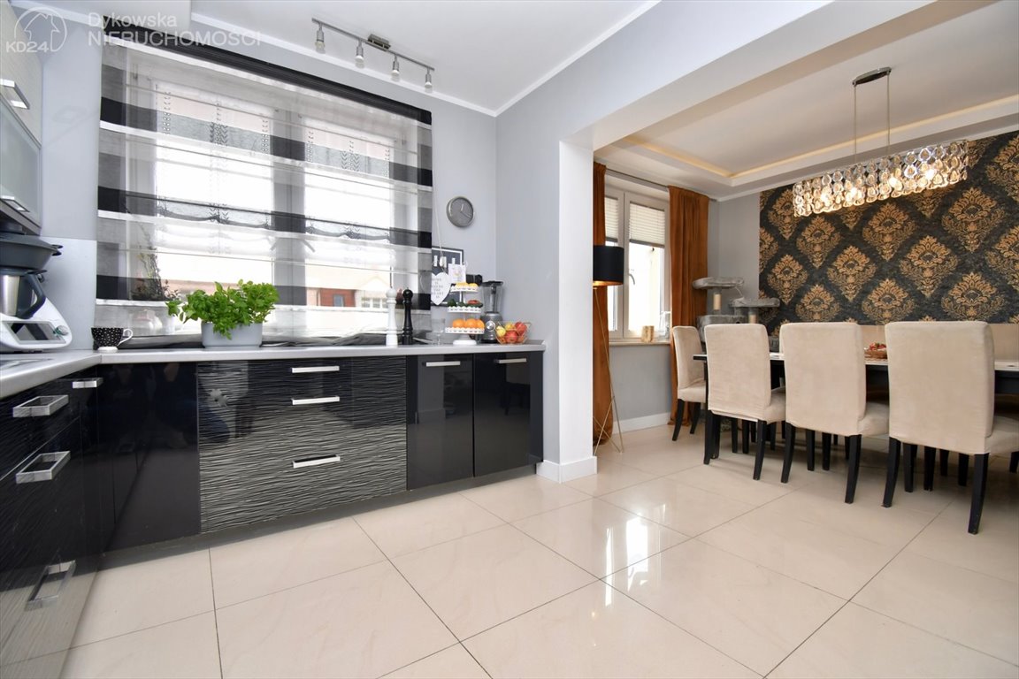 Dwupoziomowe 93m2 z balkonem, garażem i monitoringiem Lębork, Wojska Polskiego  93m2 Foto 1