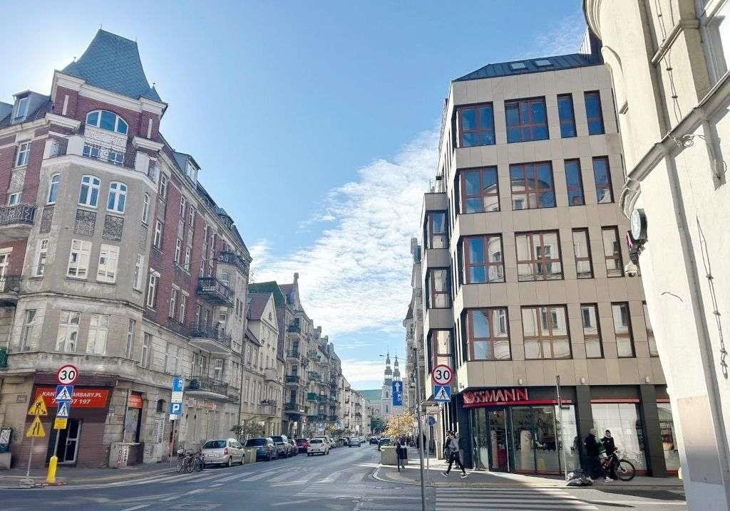 Lokal użytkowy na sprzedaż Poznań, Centrum  185m2 Foto 3